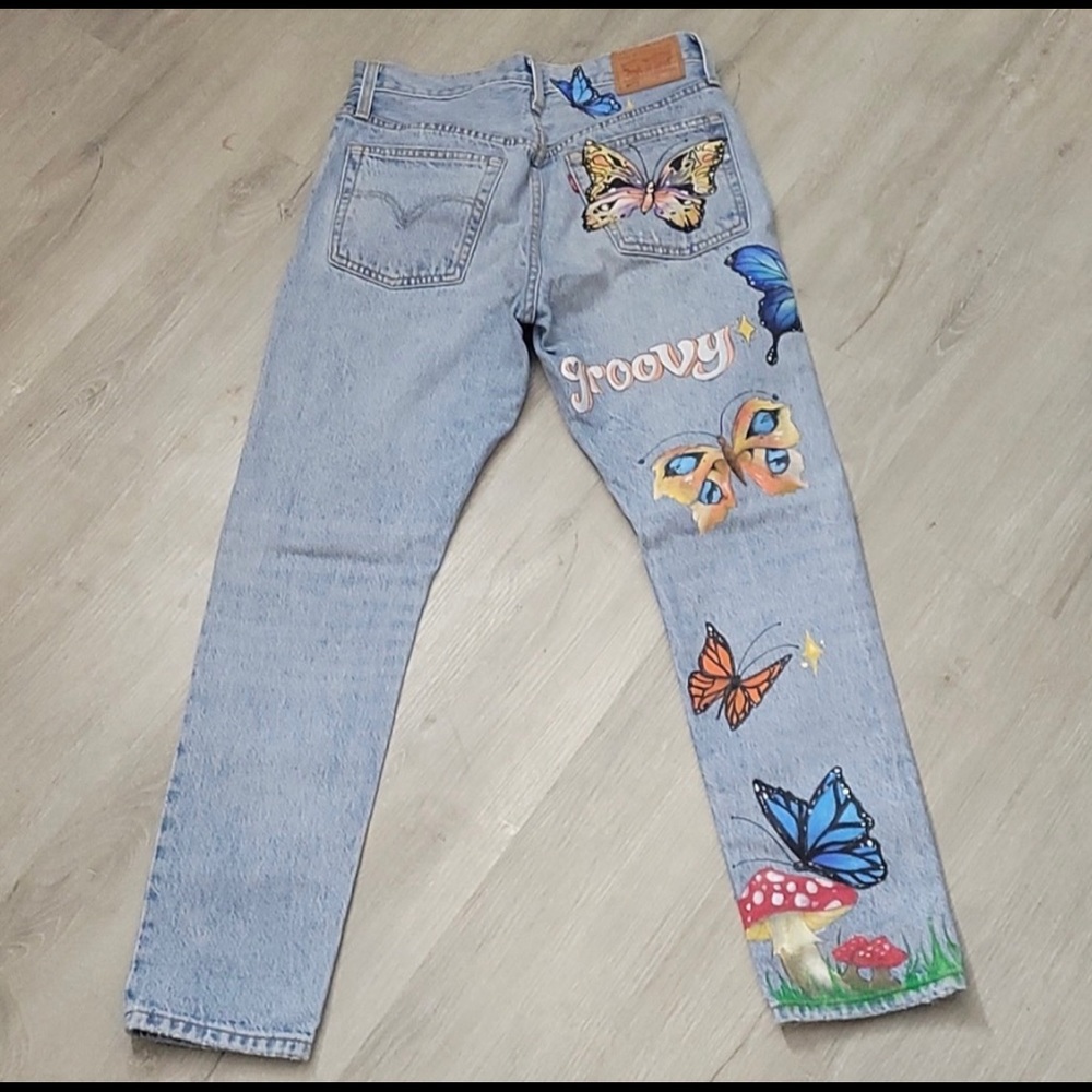 Groovy hand made